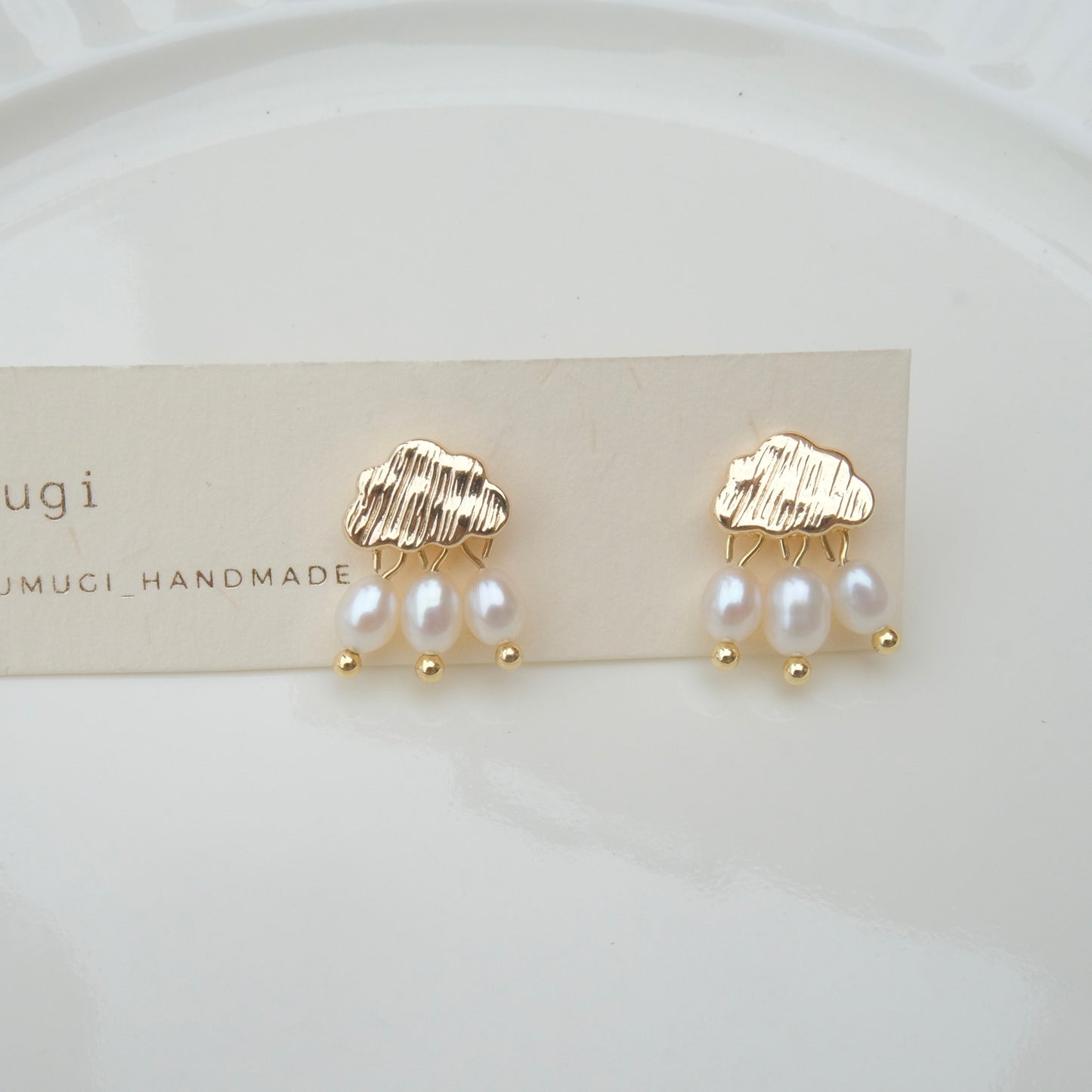 【夏セール10%off】 14kgf「雨の日」🌧️天然淡水パール ピアス・イヤリング交換可 雨の日 パール×雫 六月 夏アクセサリー 小粒天然パール