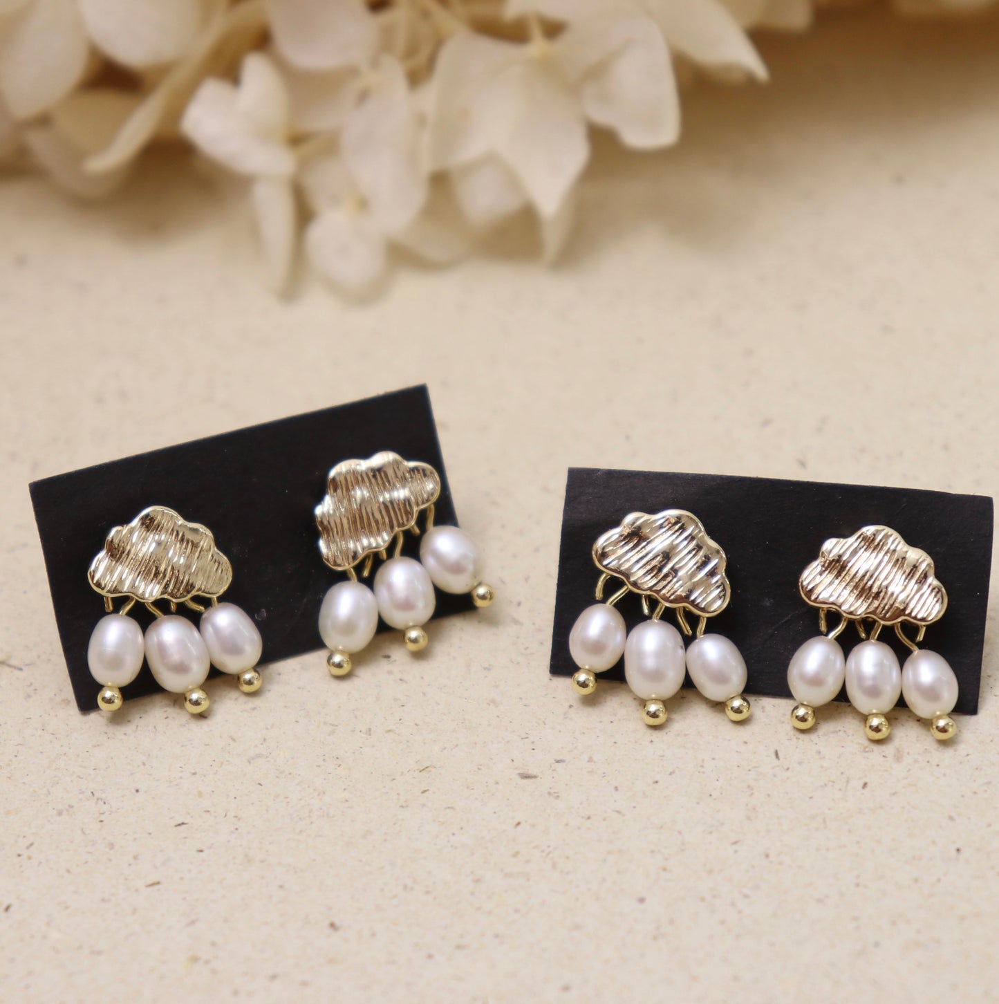 【夏セール10%off】 14kgf「雨の日」🌧️天然淡水パール ピアス・イヤリング交換可 雨の日 パール×雫 六月 夏アクセサリー 小粒天然パール