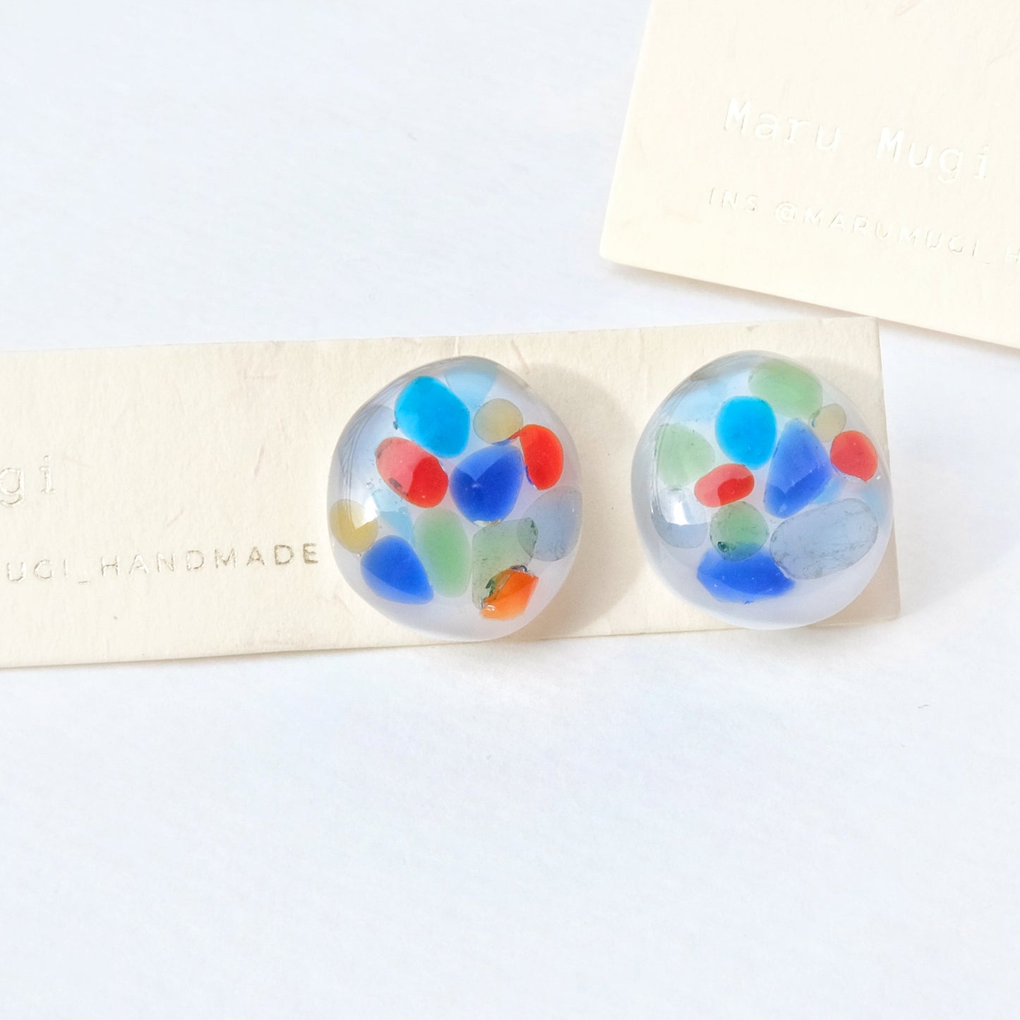 【夏🧊セール10%off】カラフルなバブル🩵🫧ピアス・イヤリング交換可 sv925 アレルギー対応 うるうる