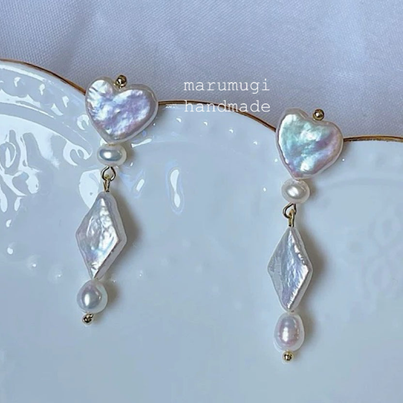 現品「🩵×🔷×⚪️」天然淡水パールピアス（イヤリングにも変更可）