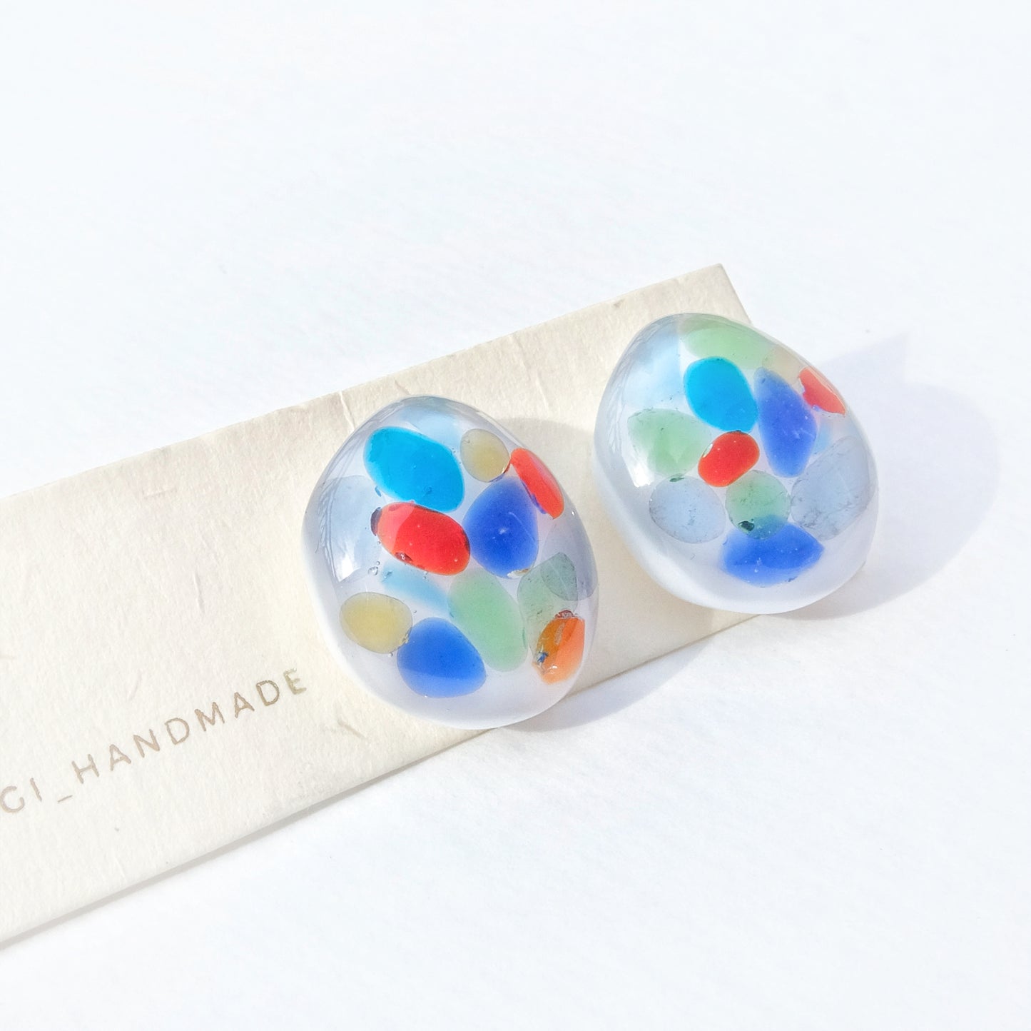 【夏🧊セール10%off】カラフルなバブル🩵🫧ピアス・イヤリング交換可 sv925 アレルギー対応 うるうる