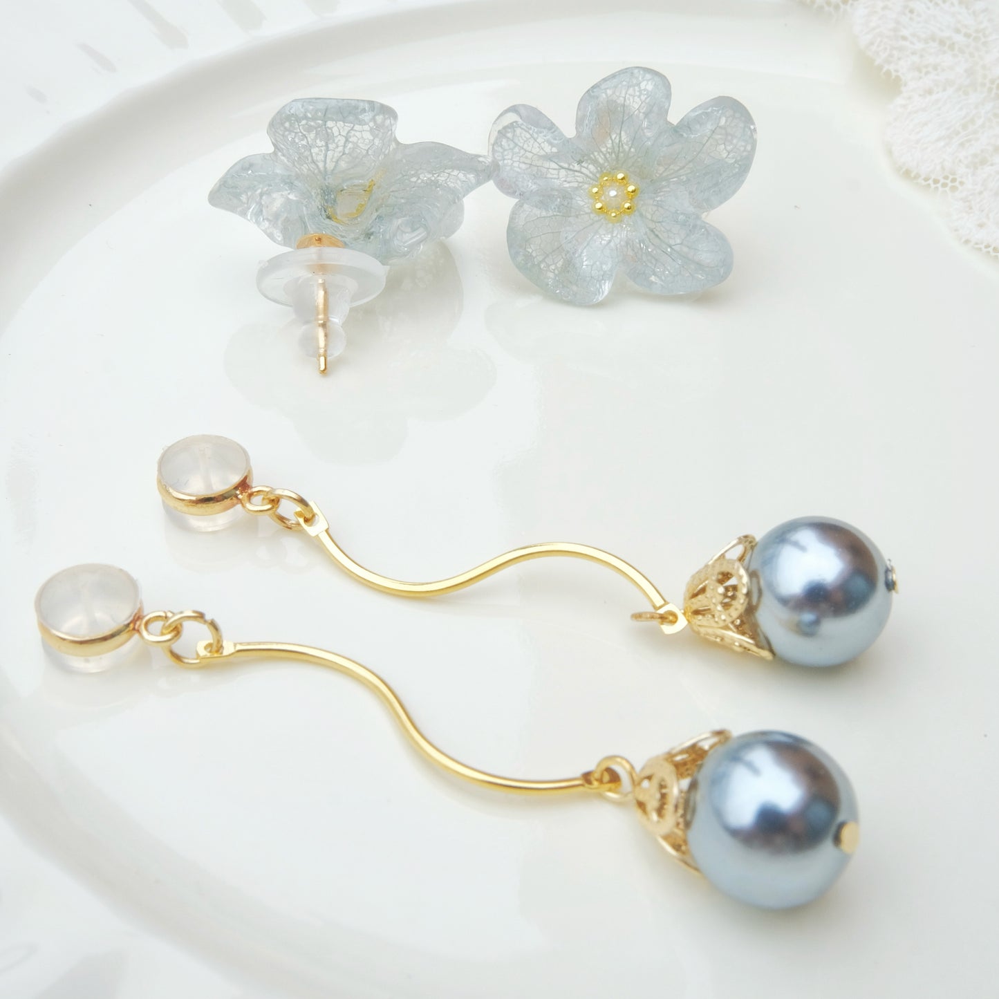 【夏セール10%off】透明感 風そよぐ紫陽花 ×しずく［2wayロングピアス・イヤリング交換可］