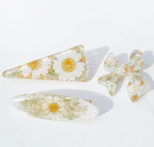 【夏セール10%off】【夏ヘアクリップ特集】❁雛菊×レースフラワー⊹꙳ヘアクリップ14kgf 透明感