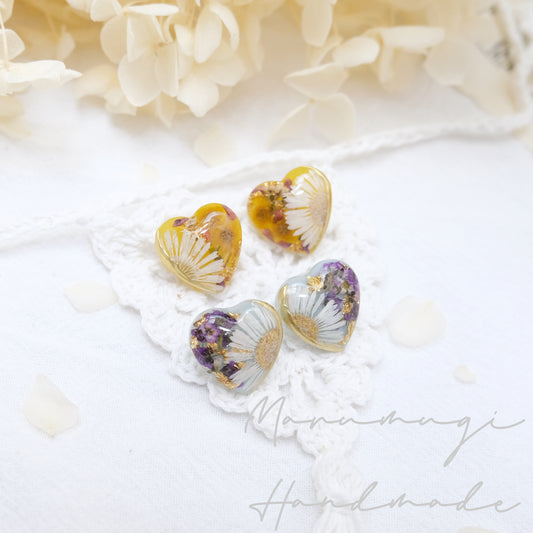 現品「デイジー×ハート♡」ピアス（イヤリングにも変更可）