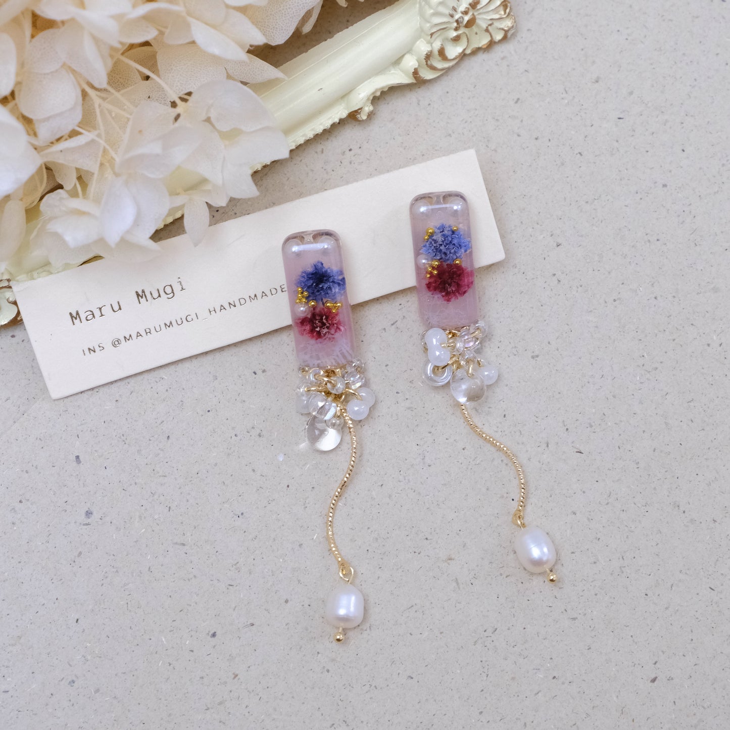 現品❀ドライフラワーロングピアス✿（イヤリングにも変更可）