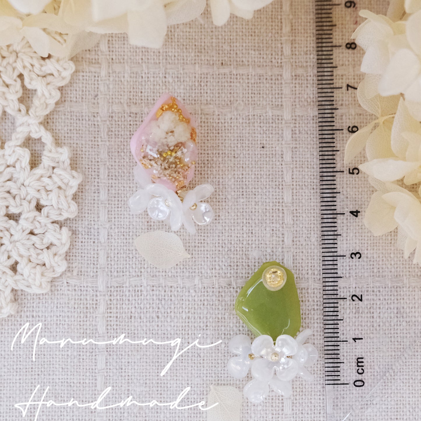 現品「花束♡🤍」ピアス（イヤリングにも変更可）
