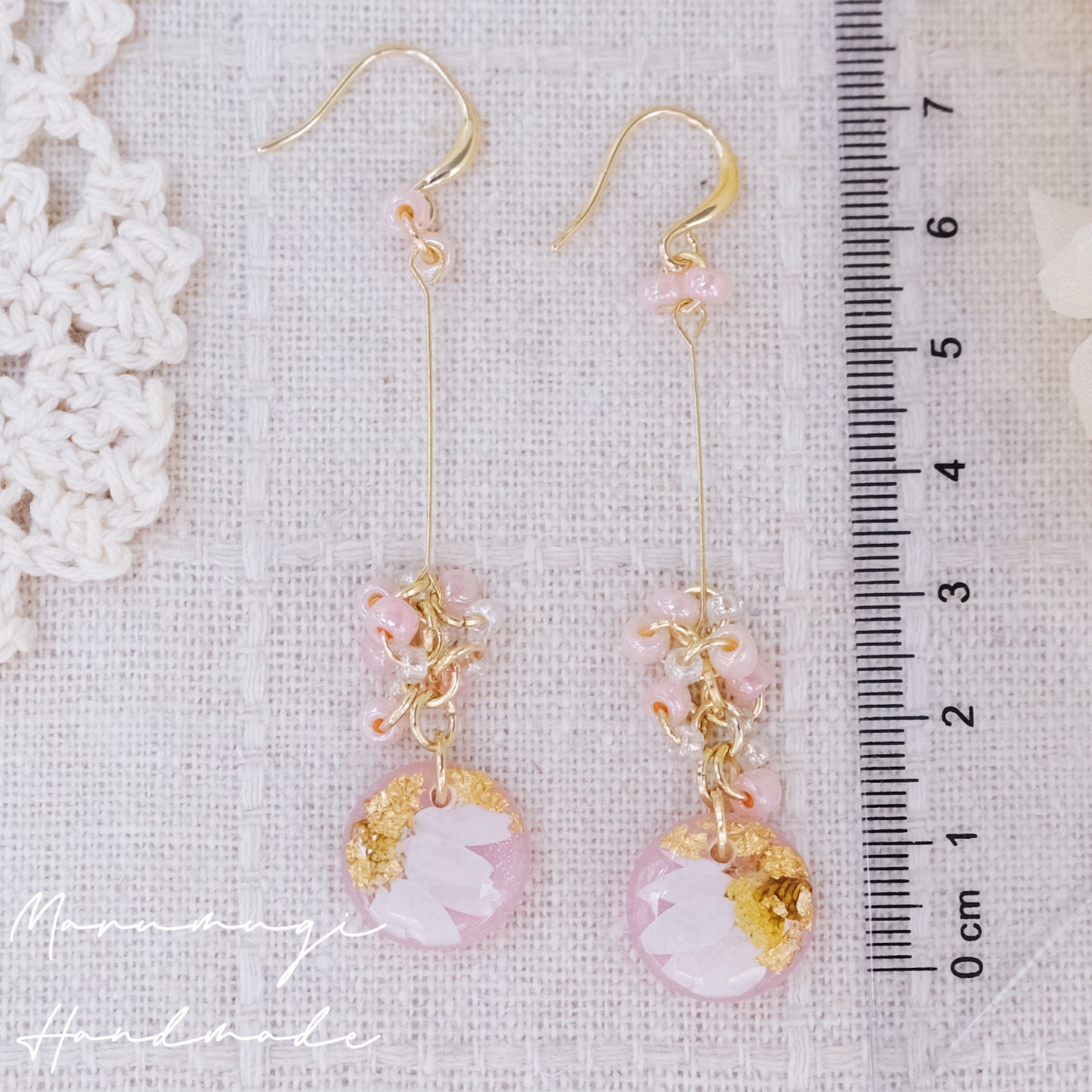 現品「ゆらゆら フラワー×レジン」ピアス