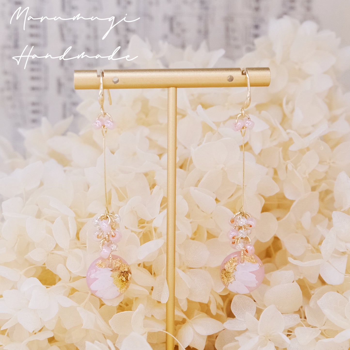 現品「ゆらゆら フラワー×レジン」ピアス