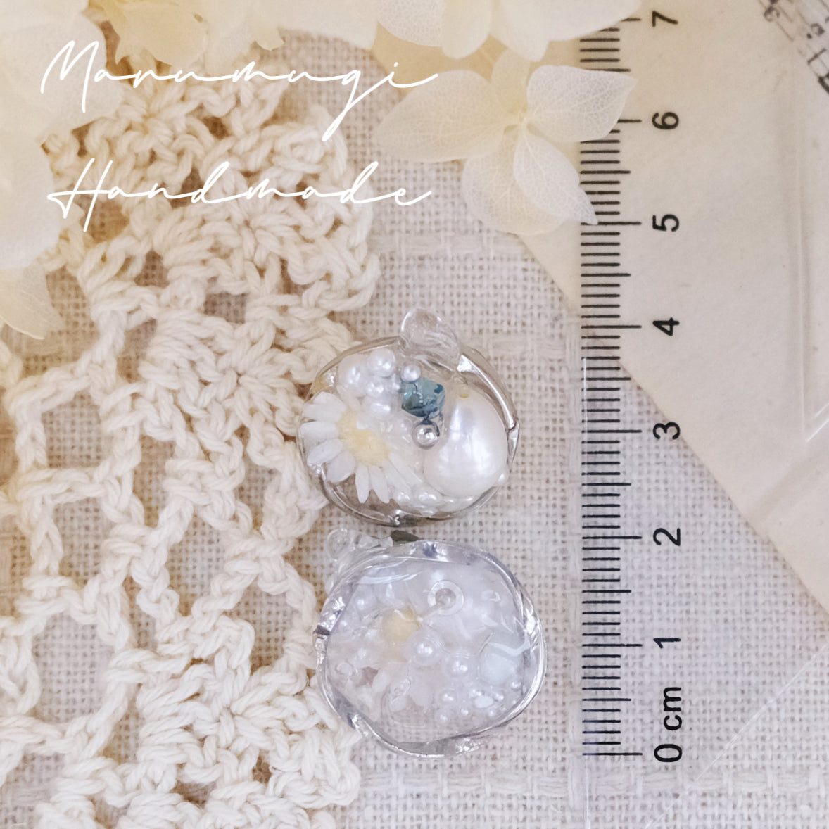 【夏セール10％off】「🧊氷×花」ピアス･イヤリング交換可　ドライフラワー 夏アクセサリー うるうる 樹脂ピアス 天然真珠 sv925製ピアスポスト アレルギー対応　2025夏限定