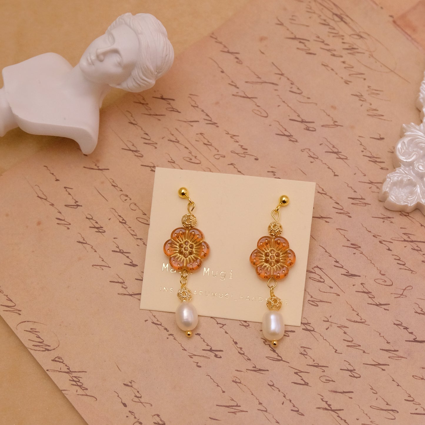 現品　レトロ・花❀×淡水パールピアス🍂(イヤリングにも変更可)