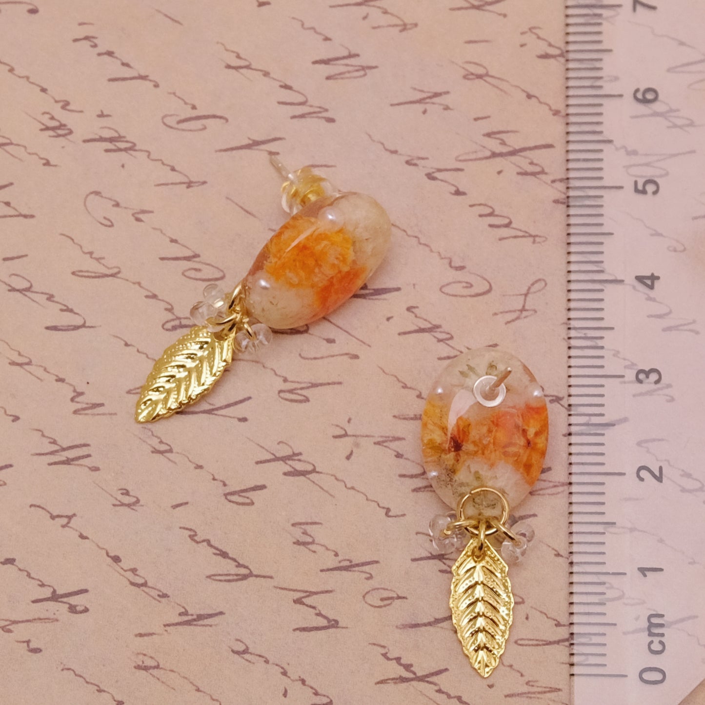 現品「秋を纏う」ピアス（イヤリングにも変更可）