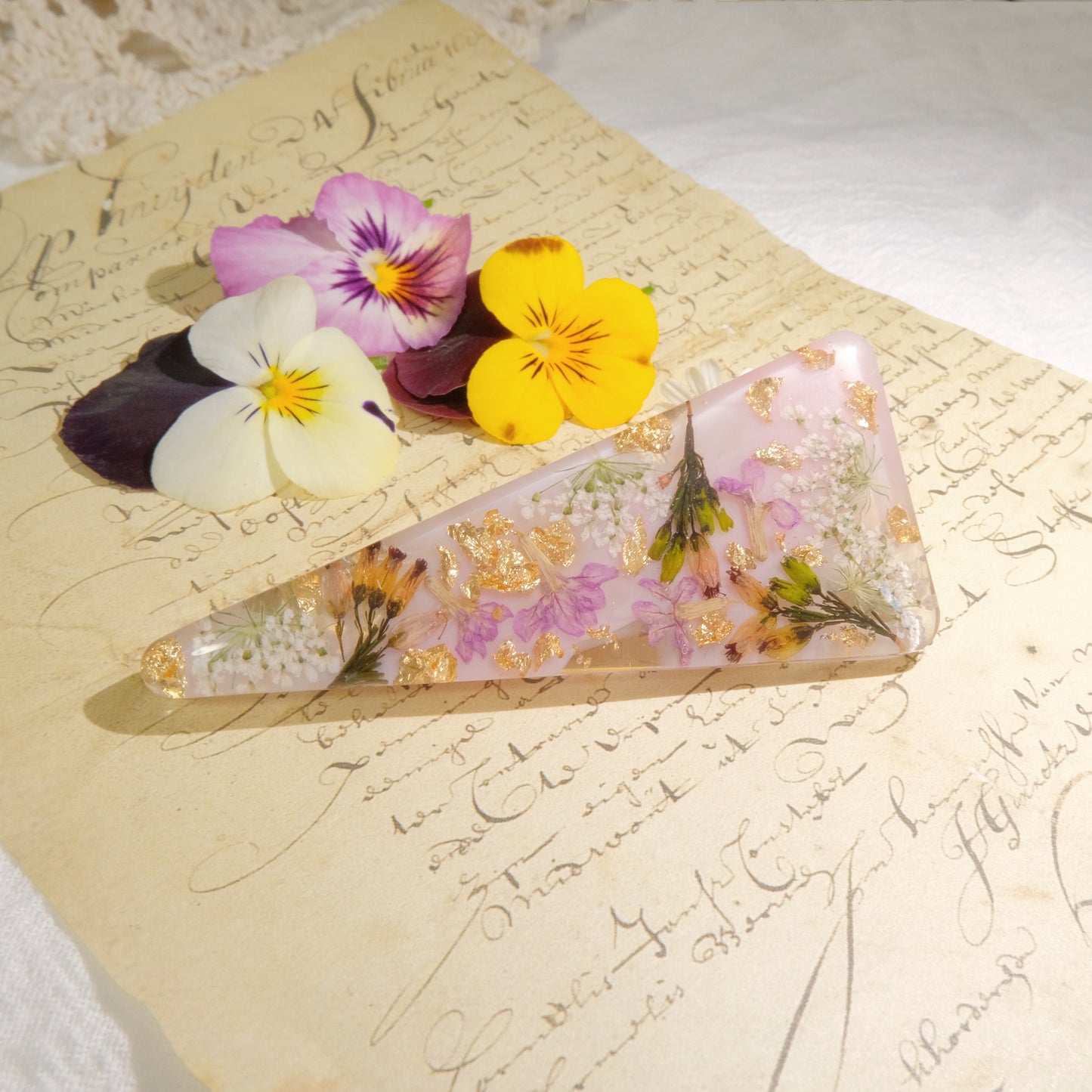 現品　パープル小花ピアス・ヘアクリップセット(イヤリングにも変更可)