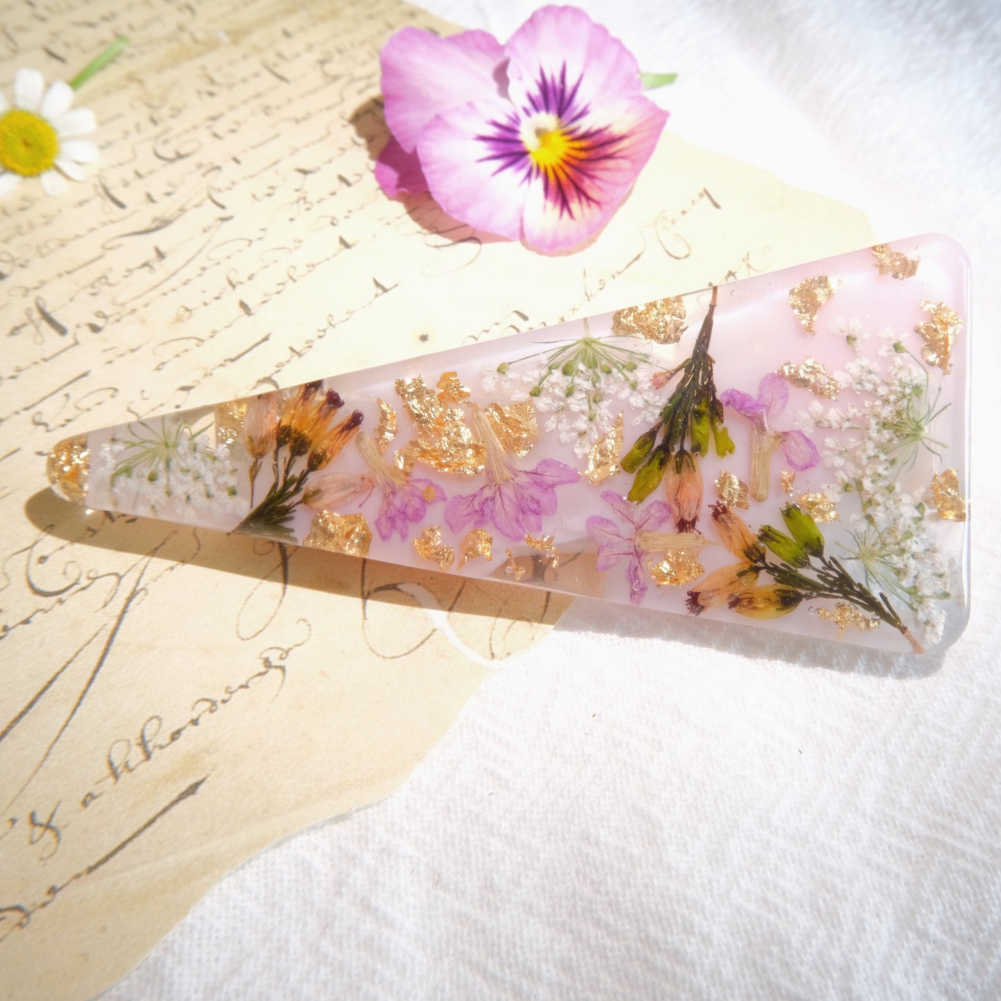 現品　パープル小花ピアス・ヘアクリップセット(イヤリングにも変更可)
