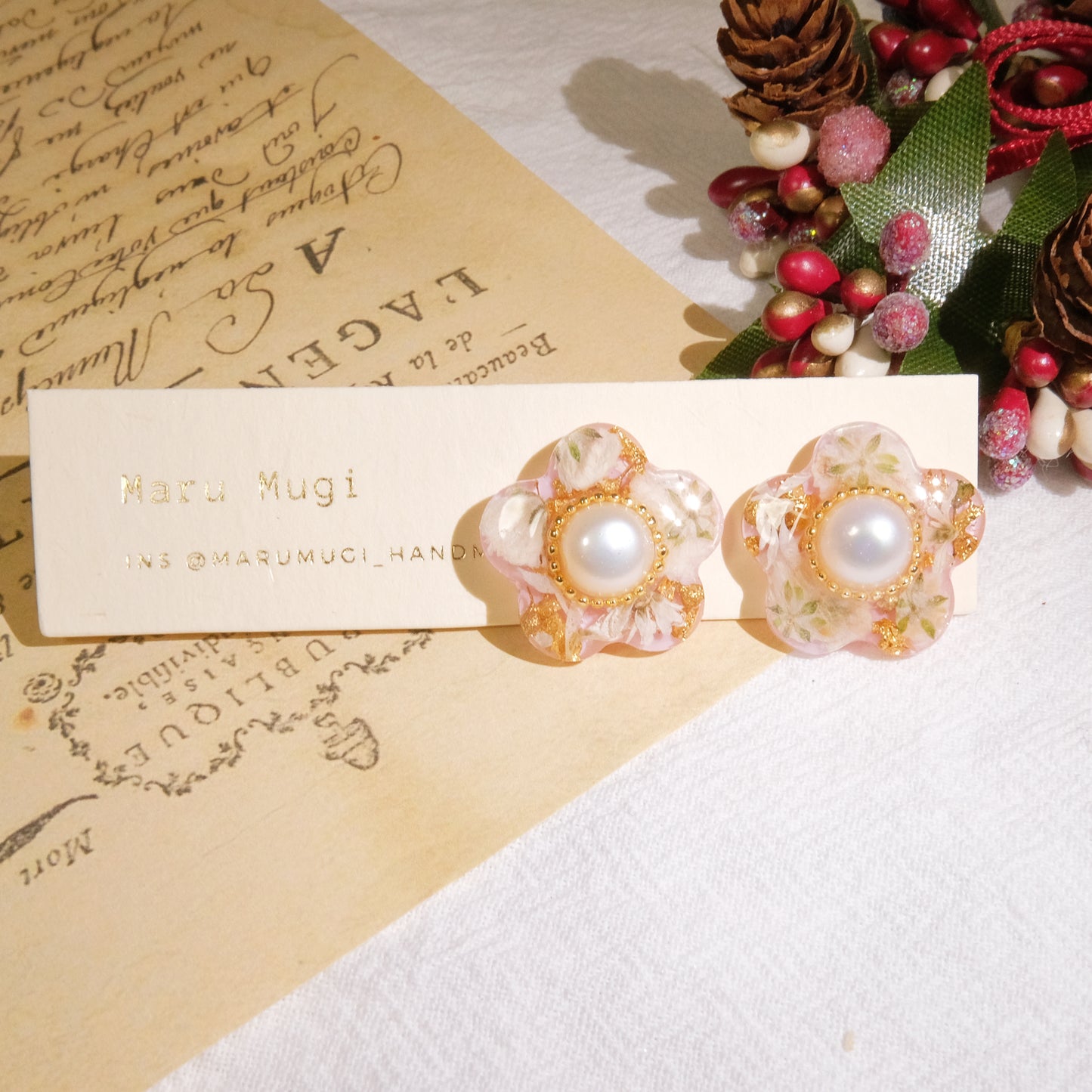 現品小花×パールピアス(イヤリング変更可)　小花×金箔フープピアス