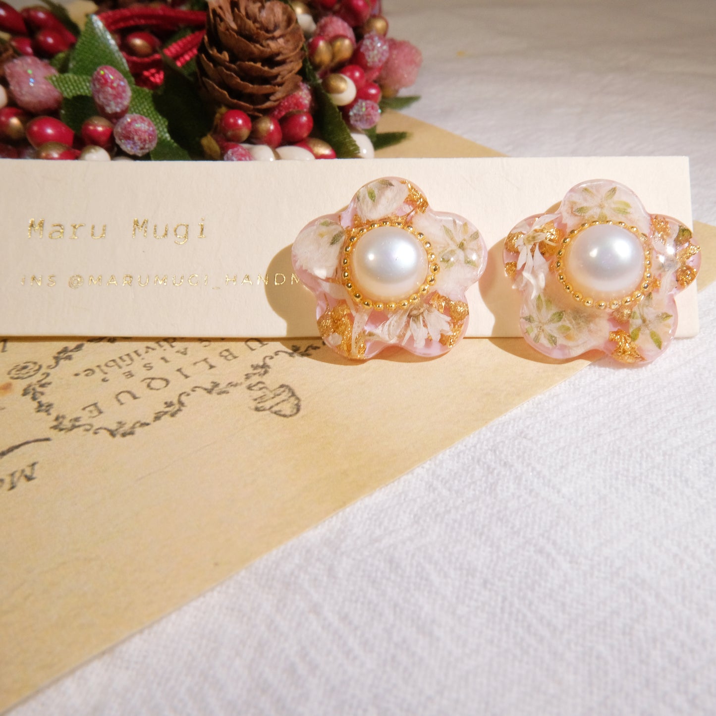 現品小花×パールピアス(イヤリング変更可)　小花×金箔フープピアス