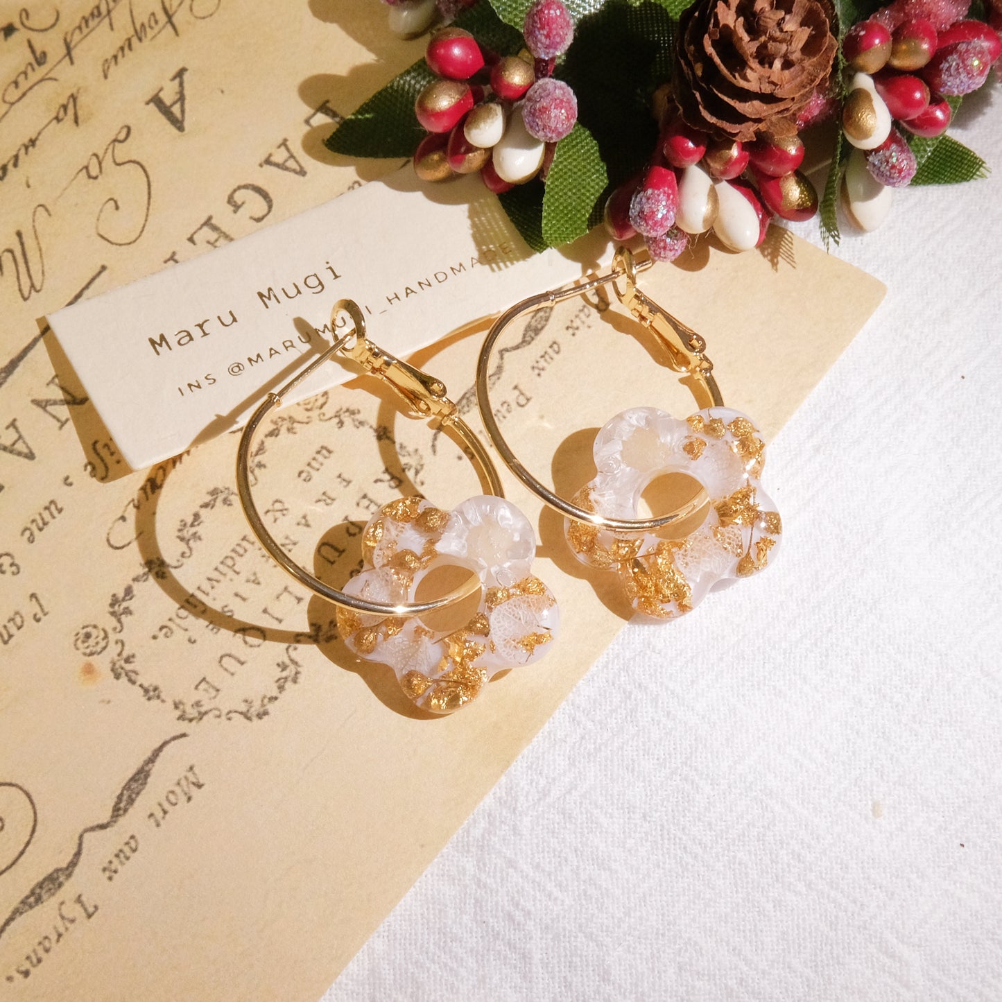現品小花×パールピアス(イヤリング変更可)　小花×金箔フープピアス