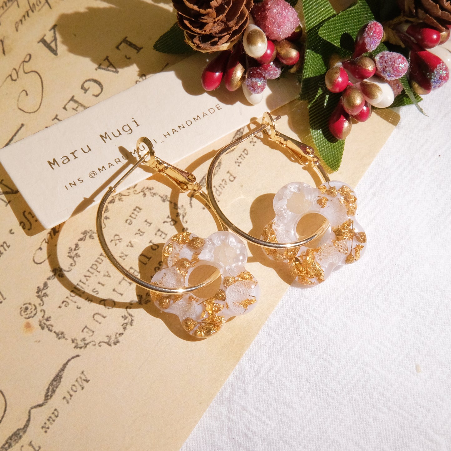現品小花×パールピアス(イヤリング変更可)　小花×金箔フープピアス